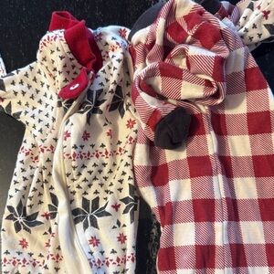 Burt Bees Baby 12 mo Festive Red and Black Pajama Sets